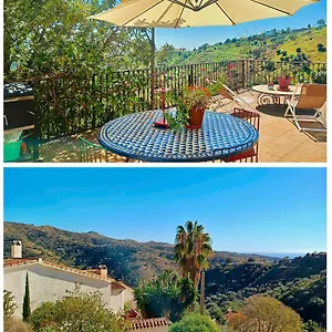  Ferienhaus Casa Medina - Private With Terrace And Sea View, 25 Minutes From Malaga